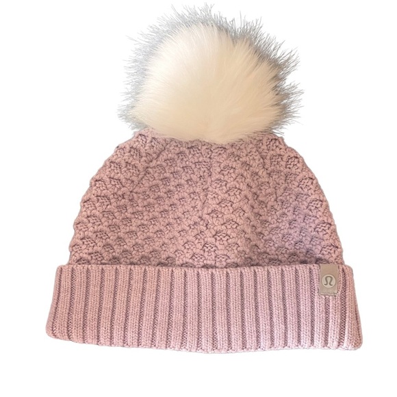 Lululemon cold weather Pom-Pom beanie, lavender